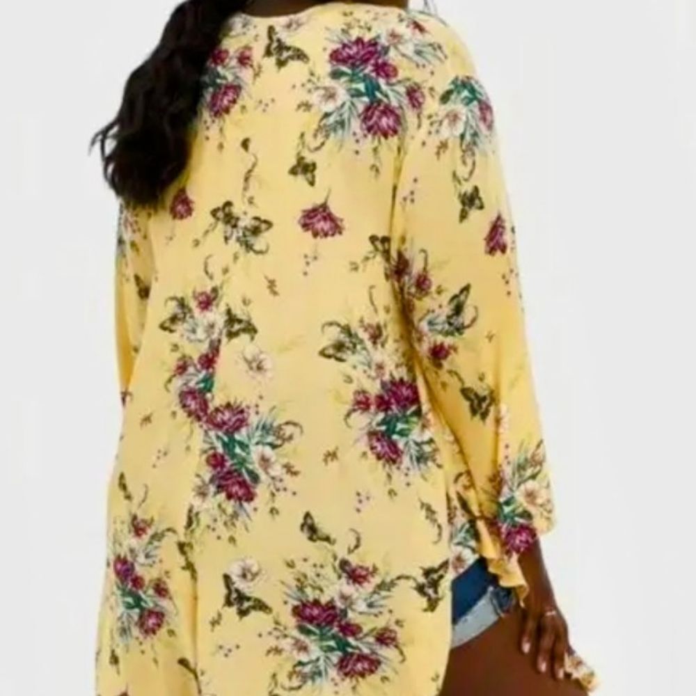 TORRID 2X Yellow &βPink Floral Georgette Shirttail Kimono Duster - Picture 8 of 15